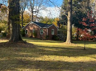 1805 5th St NE, Hickory, NC 28601