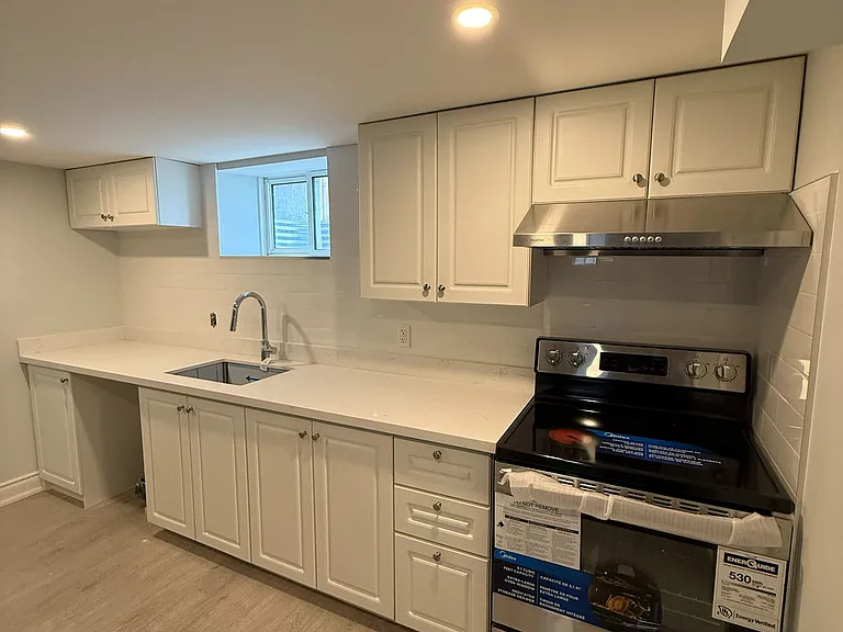 41 Beamer Ave #2 — Photo 8