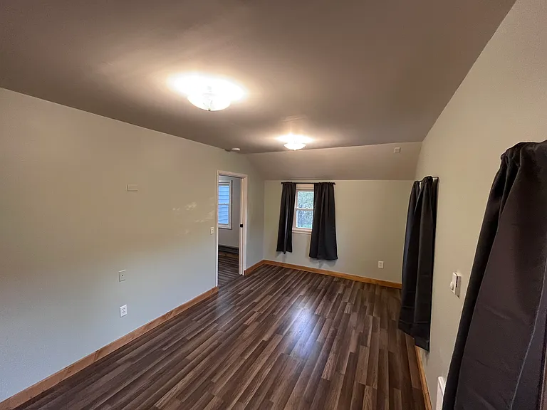 3040 Warren Center Rd — Photo 36
