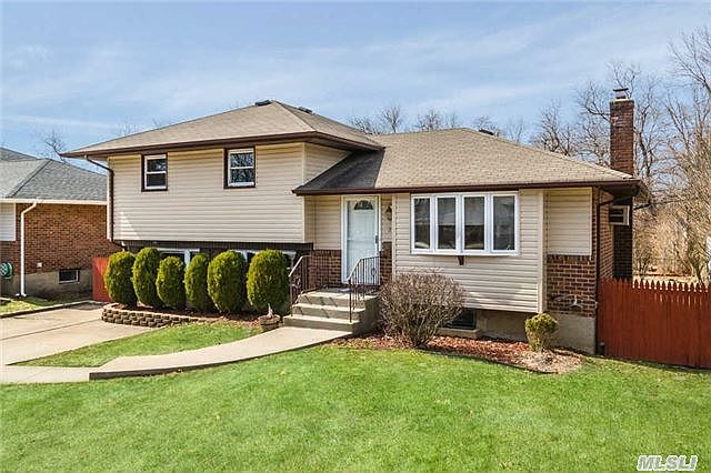 1st image of 28 Shelly Ln