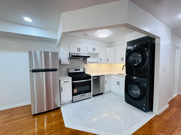 1242 Myrtle Avenue image 1 of 16