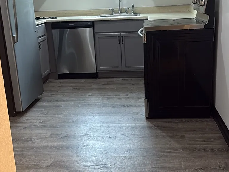 13470 SW Allen Blvd #9 — Photo 8