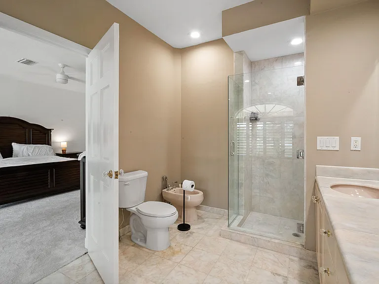 4381 SW Parkgate Blvd — Photo 28