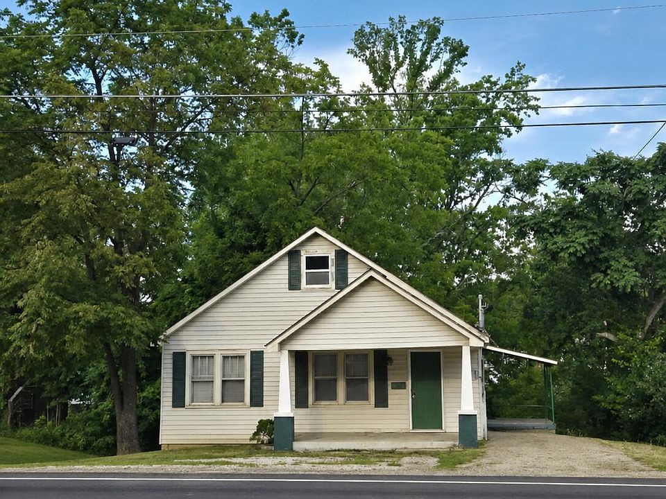 1st image of 18700 Alberta St