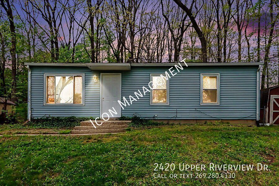 1st image of 2420 Upper Riverview Dr