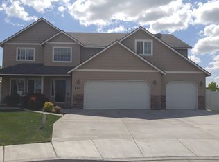 8403 W 3rd Ave, Kennewick, WA 99336