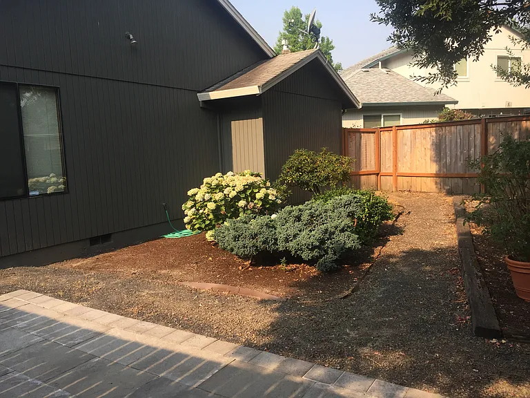 8587 SW Hamlet St — Photo 14
