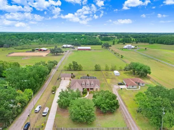 2502 Fritzke Rd, Dover, FL 33527