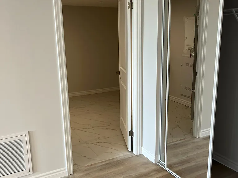 425 Watson Pkwy N #806 — Photo 4