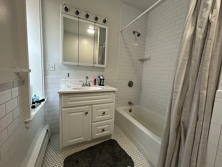 134 Salem St #16 — Photo 5
