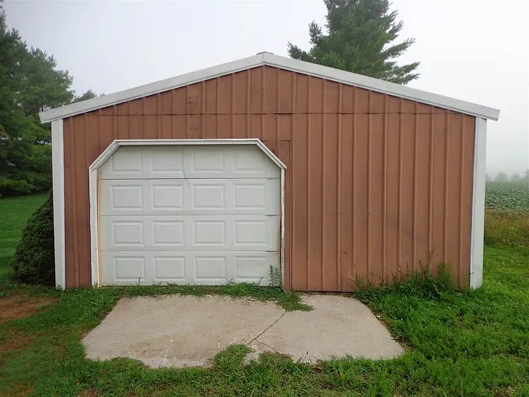 W10418 State Highway 76 — Photo 18