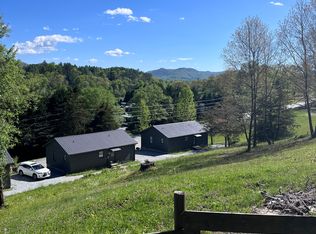 50 Trinity Ln, Dillard, GA 30537