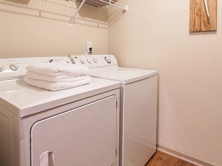 83 Reserve — Photo 12
