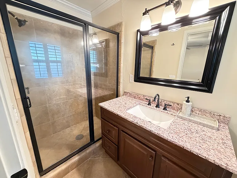 1265 W Pinedale Ave — Photo 10