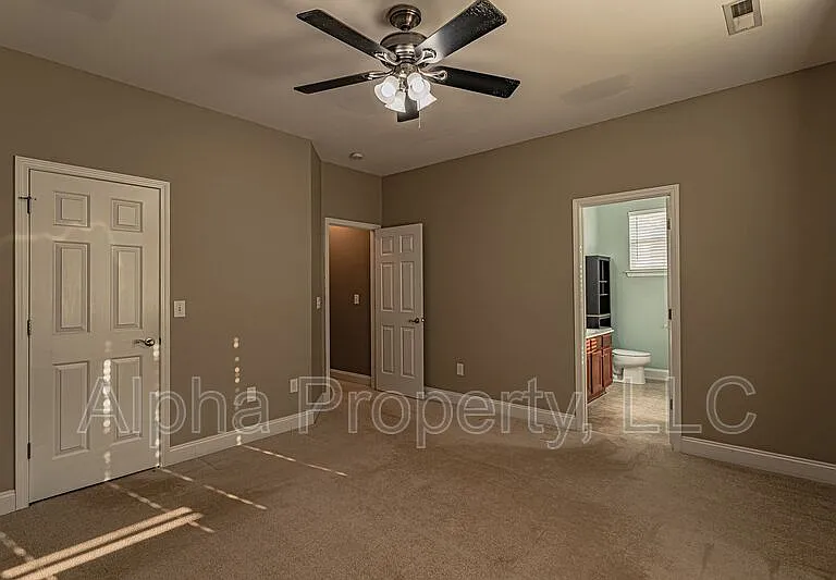135 Raven Hill Way — Photo 17