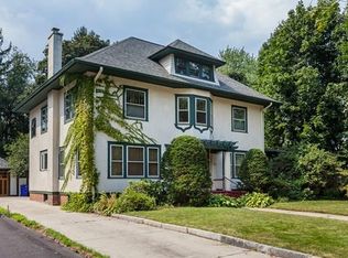 30 Bellevue Ave, Springfield, MA 01108
