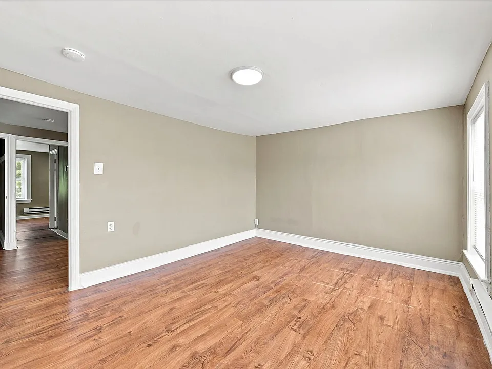 2111 Orthodox St