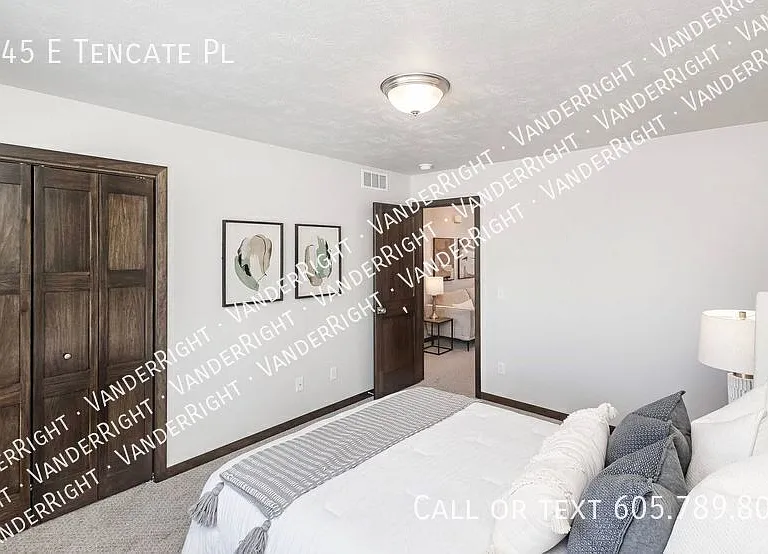 8045 Tencate Pl — Photo 46