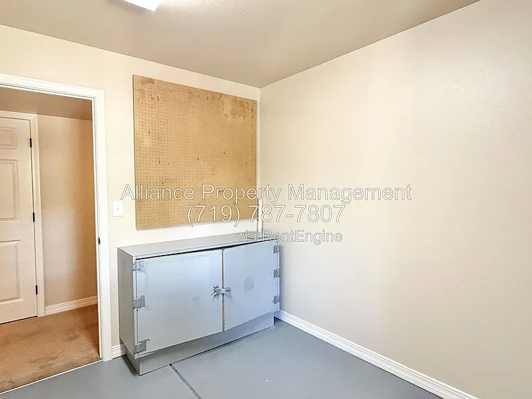 1755 Smoke Ridge Dr — Photo 40