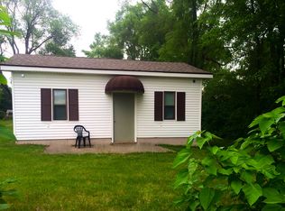 8239 22 Mile Rd, Utica, MI 48317