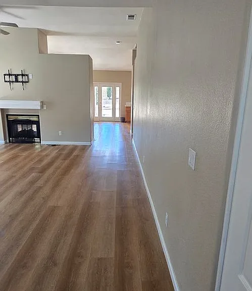 218 Red River Dr — Photo 10