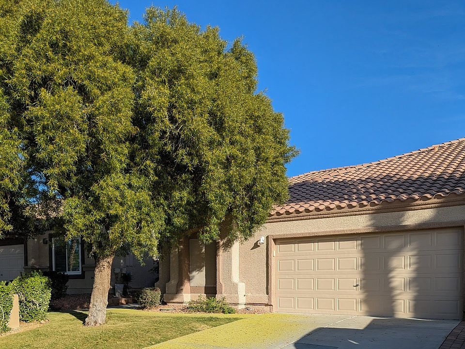 1st image of 796 Southridge Dr