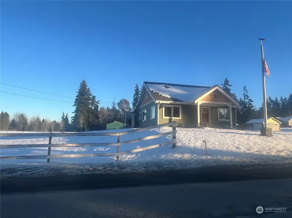 263 Black Diamond Road, Port Angeles, WA 98362