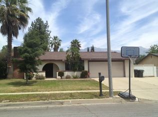 929 W Cumberland St, Upland, CA 91786