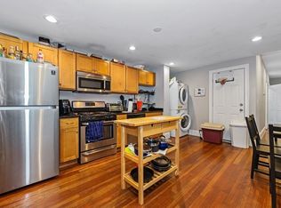 44 Hillside St #2E, Roxbury Crossing, MA 02120