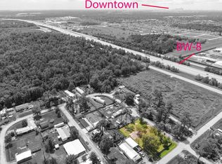 9414 Meadowvine Dr, Houston, TX 77044