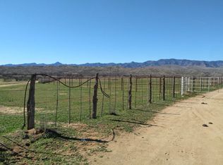 25317 W Talking Wind Trl, Willcox, AZ 85643