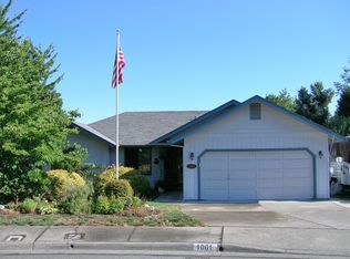 1001 Jeramy Way, Grants Pass, OR 97527