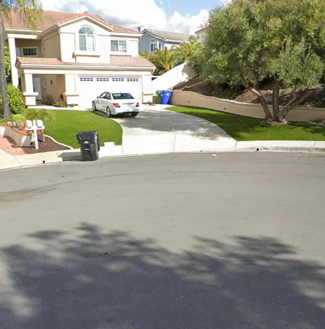1 bed, 450 sqft, $2,100 — Photo 1