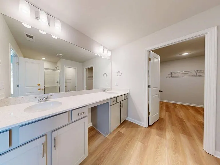 Quinn Residences at Snapping Shoals — Photo 52