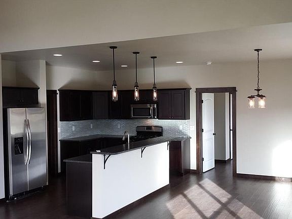 5th image of 3020 Tschache Ln