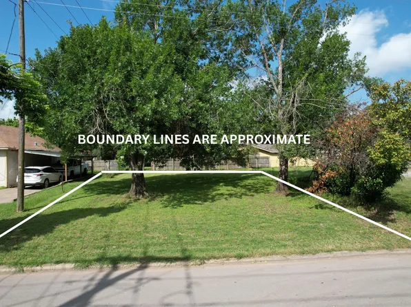 Navarro Dr, Corsicana, TX 75110