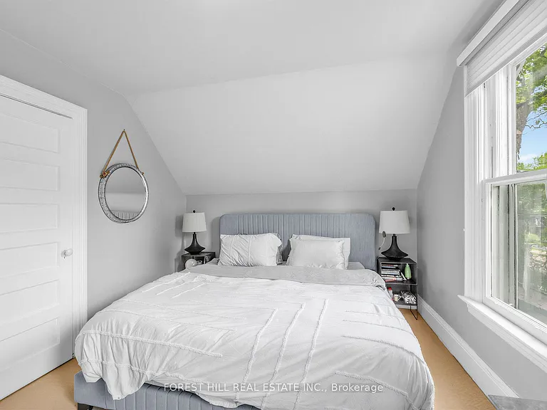 401 Balliol St — Photo 21