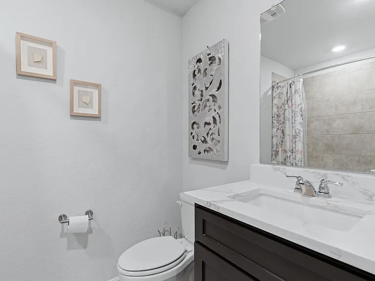 16308 Caledonia Ct — Photo 4