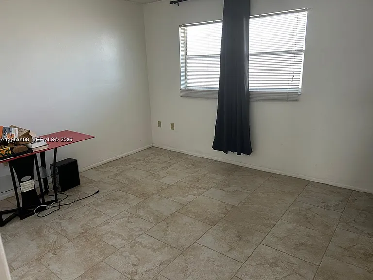 3750 NE 170th St #311 — Photo 14