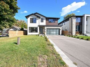 1181 Ogden Ave, Mississauga, ON L5E2G8