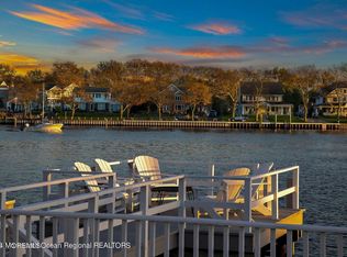 32 Poole Ave, Avon By The Sea, NJ 07717
