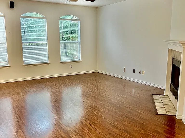 3001 Wavecrest Blvd — Photo 4