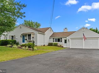 264 Delmont Ave, Warminster, PA 18974