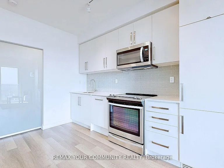 5180 Yonge St #3305 — Photo 12