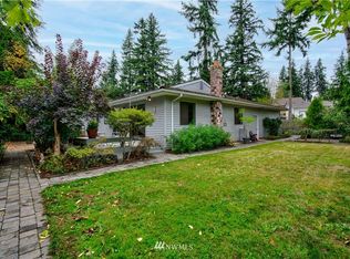 3533 Serene Way, Lynnwood, WA 98087