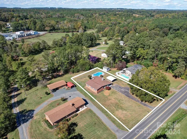 13057 Us Highway 52 S, Norwood, NC 28128