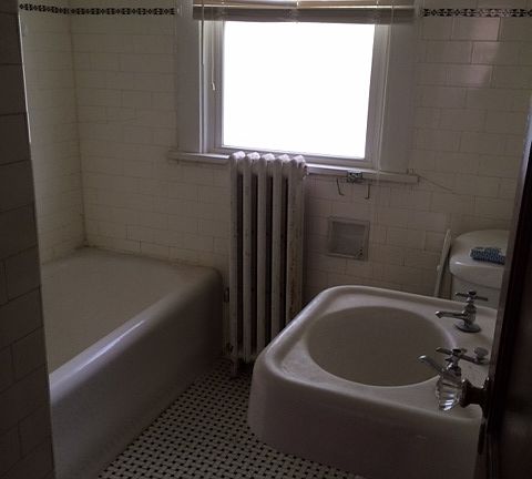 4th image of 1207 E McClure Ave #2