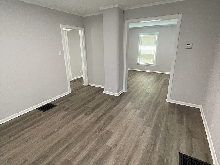 1601 Oakley Ave — Photo 11