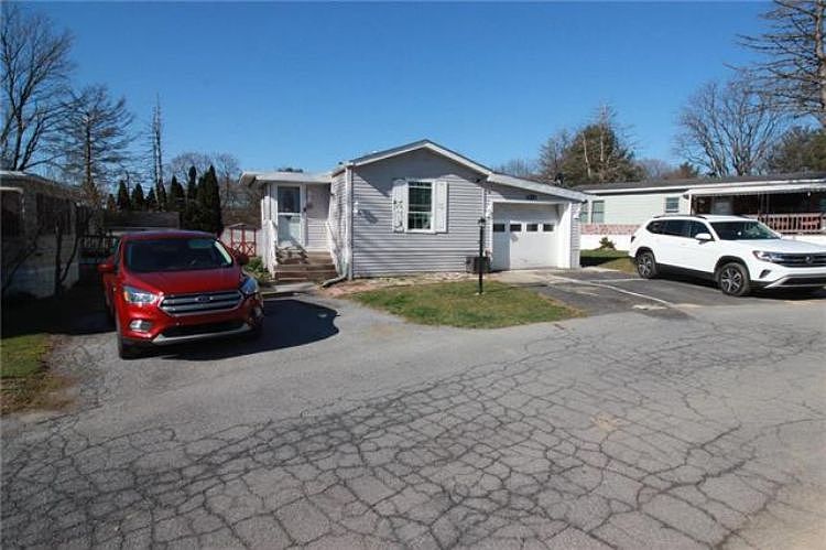 1st image of 1032 Cherry Tree Xing
