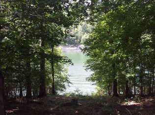 151 Lake Shore Dr, Somerset, KY 42501